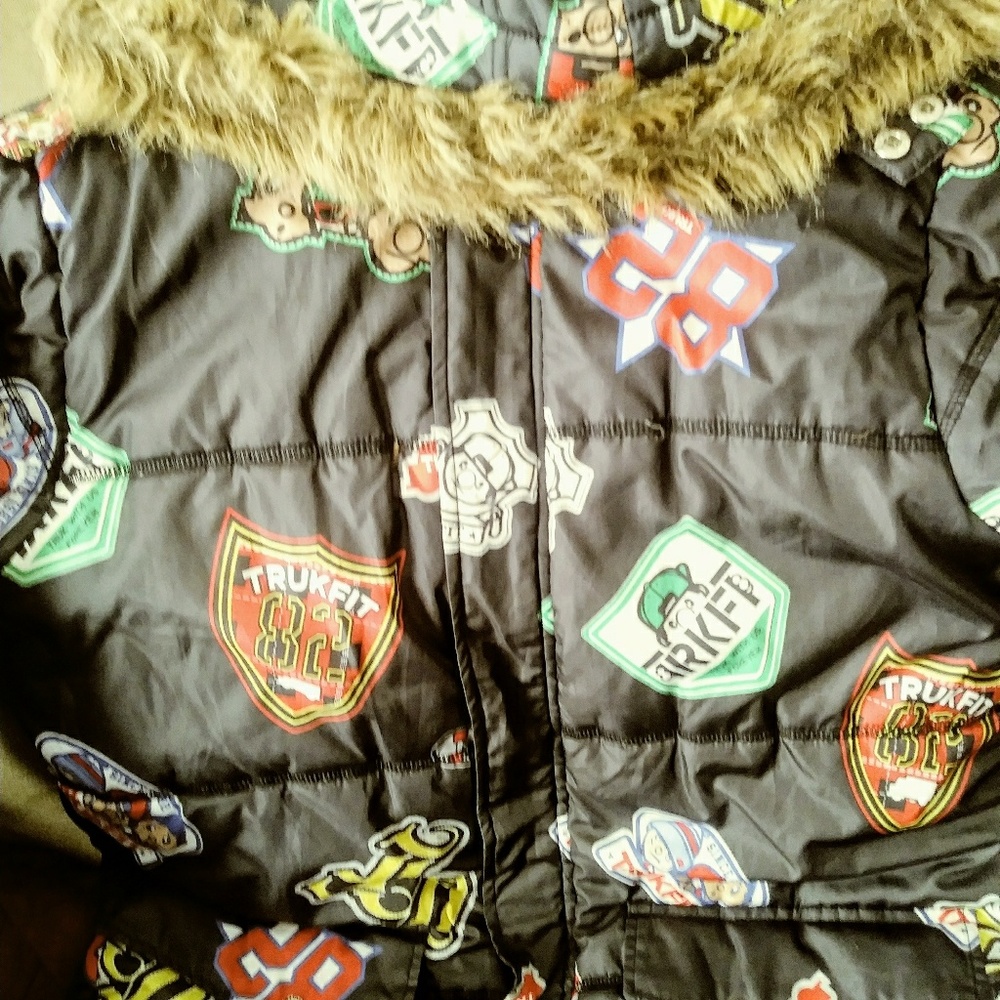 Trukfit coat